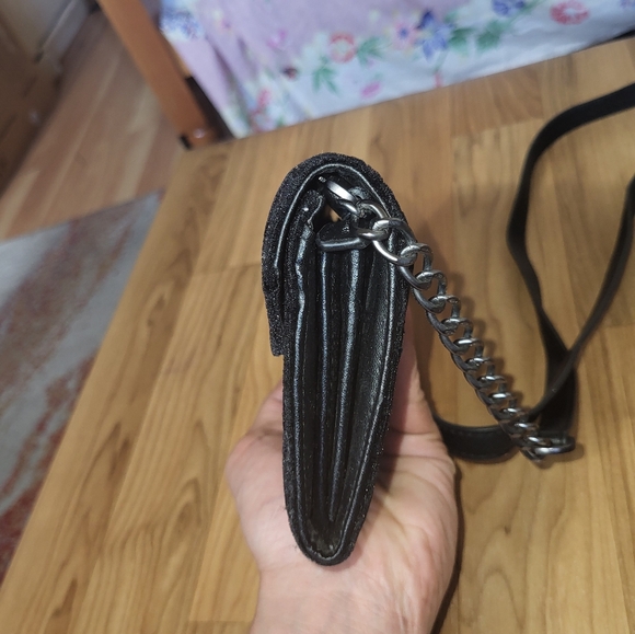 Kenneth Cole Reaction Small Slim Messenger Leather Crossbody Bag Black Gunmetal - Picture 10 of 10